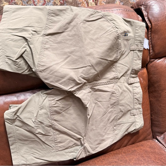 Fjallraven Keb Men’s Cargo Trekking Shorts G-1000 Eco Stretch - Picture 3 of 3